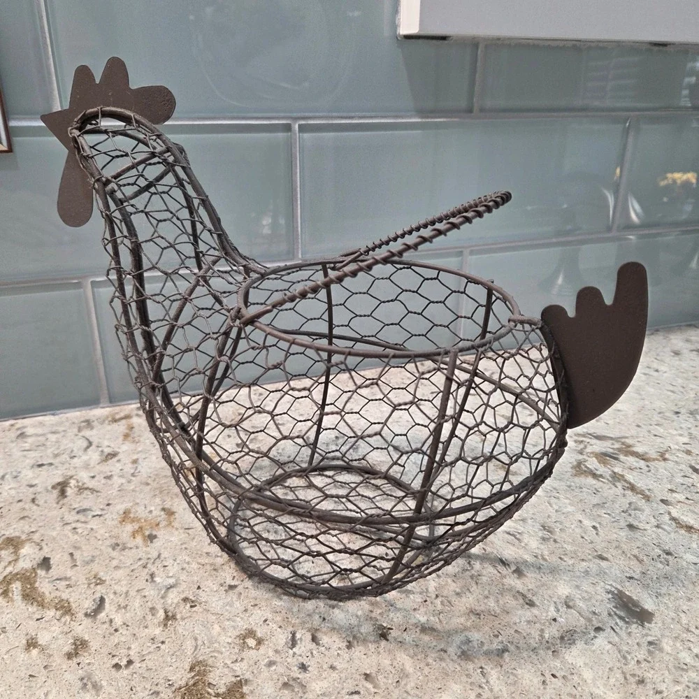 Rustic Brown Wire Chicken Egg Basket Farmhouse Kitchen Decor Hen Shape